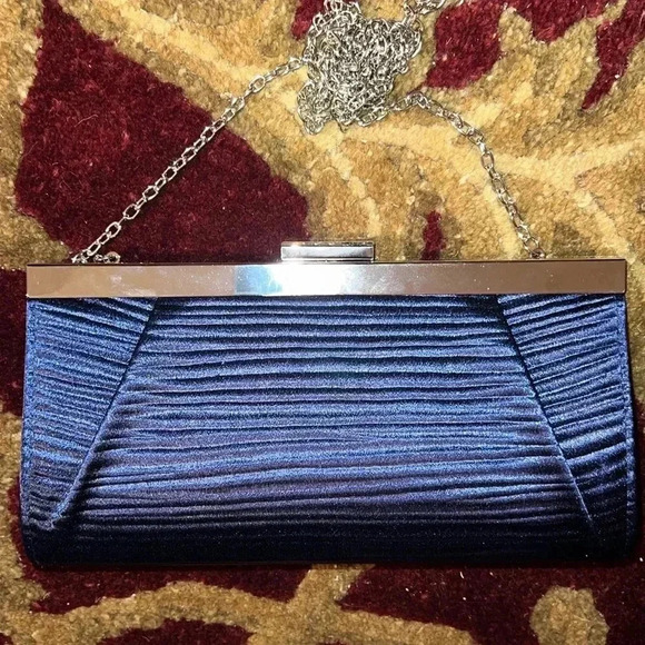 Midnight Blue Women’s Wave Pleated Silver Tone Evening Clutch Bag Purse - Picture 9 of 15